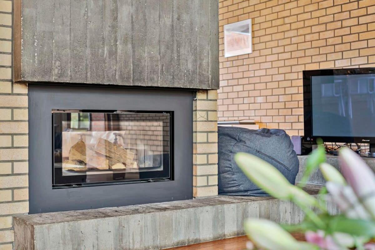 Eighties Modernist Design House With Garden Near The Beach Ostend Exterior foto